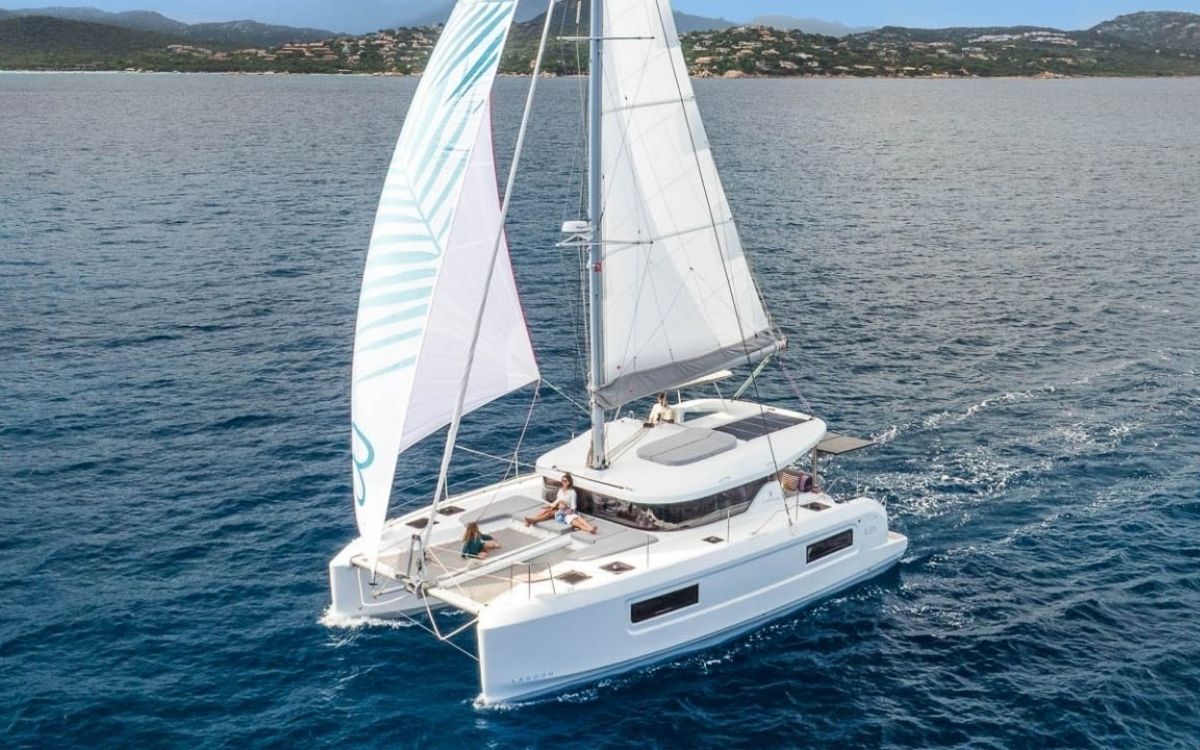 Lagoon 38